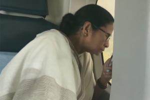 Mamata conducts aerial survey of areas affected by Cyclone bulbul