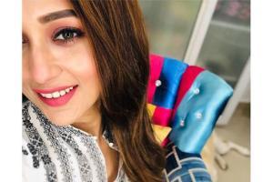Mimi Chakraborty monochrome kurta is ruling the internet; buy now