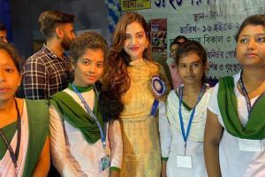 Nusrat Jahan visits Basirhat, interacts with people of her constituency