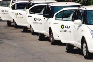 Ola felicitates top-performing driver partner with gold vouchers