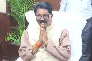 Shiv Sena minister Arvind Sawant announces decision to quit NDA