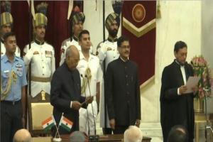 Justice Sharad Arvind Bobde takes oath as next Chief Justice of India