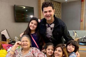 Ace photographer Dabboo Ratnani's mother passes away