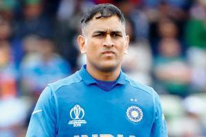 MS Dhoni returns to nets in Ranchi