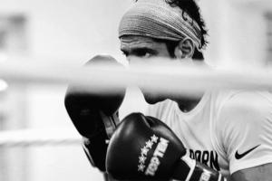 Farhan Akhtar posts picture of Toofan boxing training