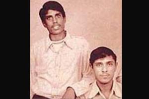 Kapil Dev with Yuvraj Singh's dad Yograj during their school days