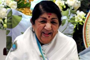Lata Mangeshkar is stable, showing signs of improvement