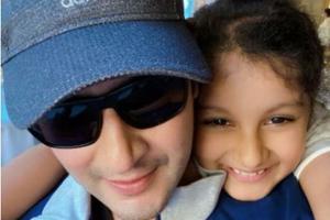 This is how Mahesh Babu reacted to daughter Sitara dubbing for Frozen 2