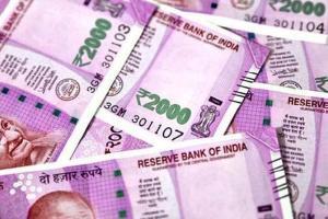 Man duped of Rs 2.45 lakh by duo posing as UK citizen, Customs official