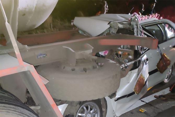 Mumbai Pune Road Accident