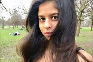 Suhana Khan seems to be having a blast with her friends in New York