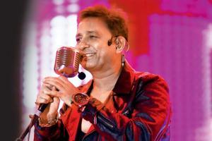 Sukhwinder Singh: I see AR Rahman's versatility in Mithoon
