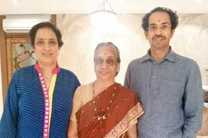 Uddhav Thackeray is still 'Dingya' for his aunt in Pune