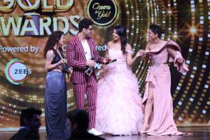 What made Vivek Dahiya blush on awards night?
