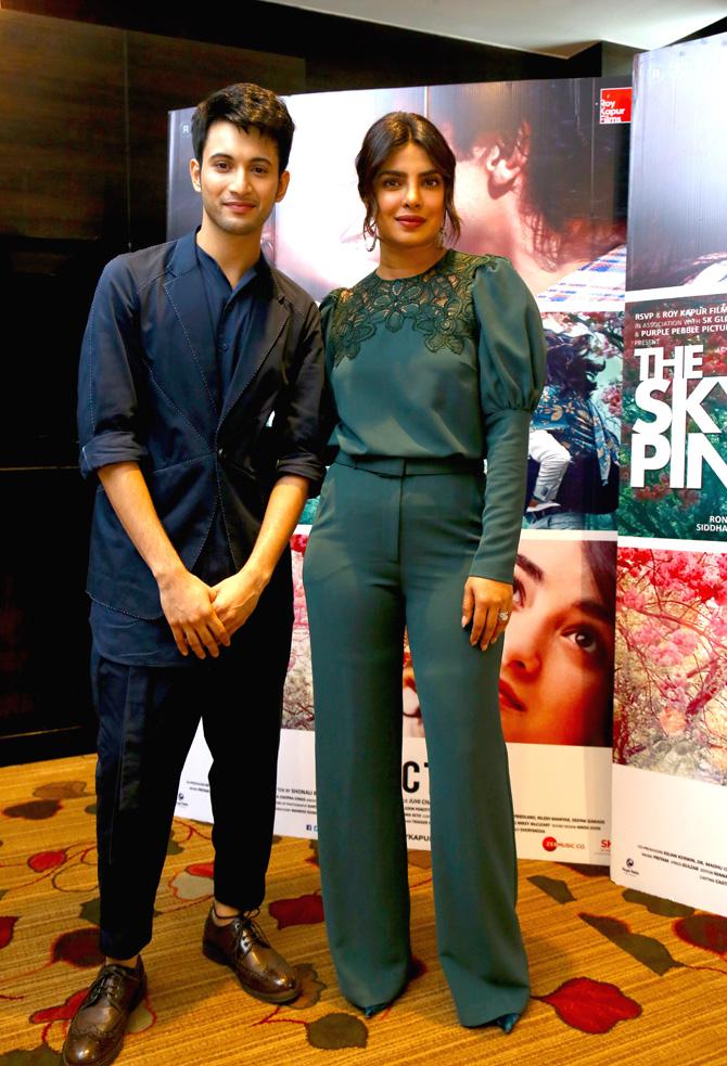 The Sky is Pink is a love story of a couple -Aditi (Priyanka Chopra Jonas) and Niren Chaudhary (Farhan Akhtar), told through the lens of their spunky teenage daughter Aisha Chaudhary (Zaira Wasim) who was diagnosed with a terminal illness. Aisha became a motivational speaker after being diagnosed with pulmonary fibrosis at the age of 13.