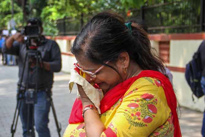 On October 3, the RBI also increased the withdrawal limits for depositors to Rs 25,000 from Rs 10,000 over the next six months. Pic/PTI