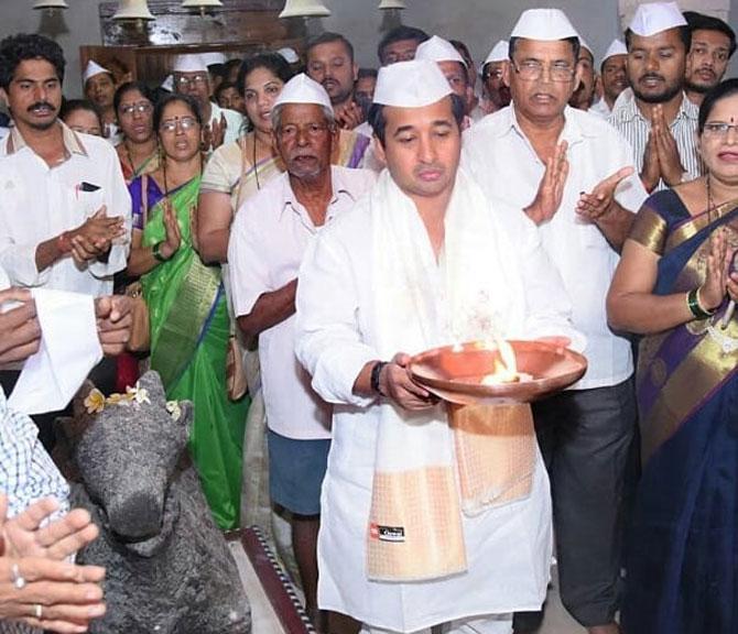 In 2019, Nitesh Rane filed his nomination from the Kankavli seat while being flanked by his father and BJP's master strategist Prasad Lad