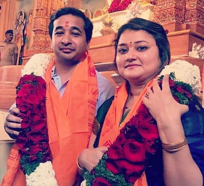 Nitesh Rane married Rutuja Shinde on November 28, 2010. The wedding ceremony took place at the Hotel Grand Hyatt, Mumbai and the reception was held at Royal Western India Turf Club. 