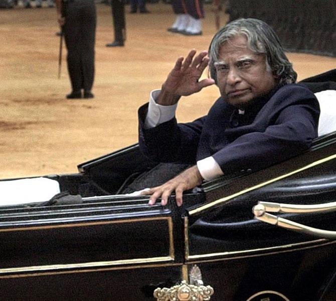 Mathematics held a special place in Dr APJ Abdul Kalam's life and he spent hours studying his favourite subject. After completing school, Dr APJ Abdul Kalam distributed newspapers to financially contribute to his family. However, his interest in learning the subject dwindled by the time he completed his degree in 1954.