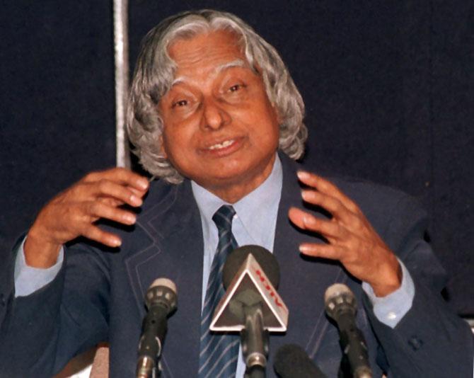 Dr APJ Abdul Kalam studied physics at the St Joseph's College, Tiruchirappalli, from where he graduated in 1954 and did Aerospace Engineering at the Madras Institute of Technology, Chennai in 1960. The former President also wished to serve in the Air Force but failed to make the cut by a narrow margin. He stood ninth and only eight positions were available.