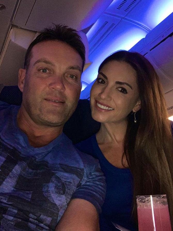 Jacques Kallis and wife Charlene share a selfie on a flight bound to London.