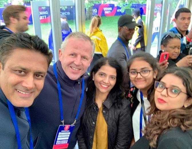 Anik Kumble shared this selfie with his family during the 2019 World Cup. He captioned it - With the rugby legend @sfitzpatrick92 at the opening party #iccworldcup2019
