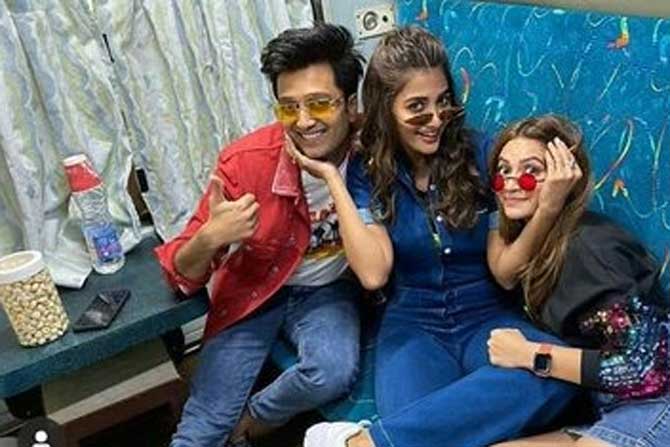 Set to release on October 25, Housefull 4 will lock horns with Rajkummar Rao and Mouni Roy's Made In China and Taapsee Pannu, Bhumi Pednekar's Saand Ki Aankh at the box office. We wish the Housefull team best of luck.