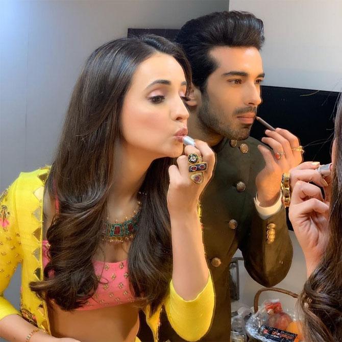 In 2017, Sanaya Irani along with her husband-actor Mohit Sehgal participated in the celebrity dance reality show Nach Baliye - Season 8. The couple emerged as the second runner-ups of the season.
In picture: Sanaya Irani shared this cute picture with her husband Mohit Sehgal and captioned it: The couple that lives together also does make up together @itsmohitsehgal filling in his beard while I fill in my lips. Marriage = love = companionship and also = no sense of personal space.