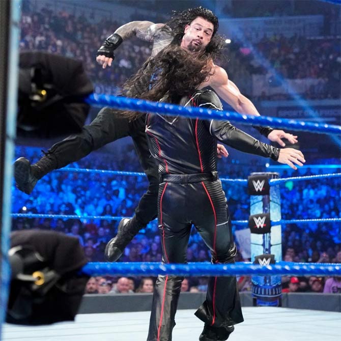 Roman Reigns and Shinsuke Nakamura opened WWE SmackDown as they fought for the latter's Intercontinental title. The match was a no-result after interference from King Corbin and later, Daniel Bryan