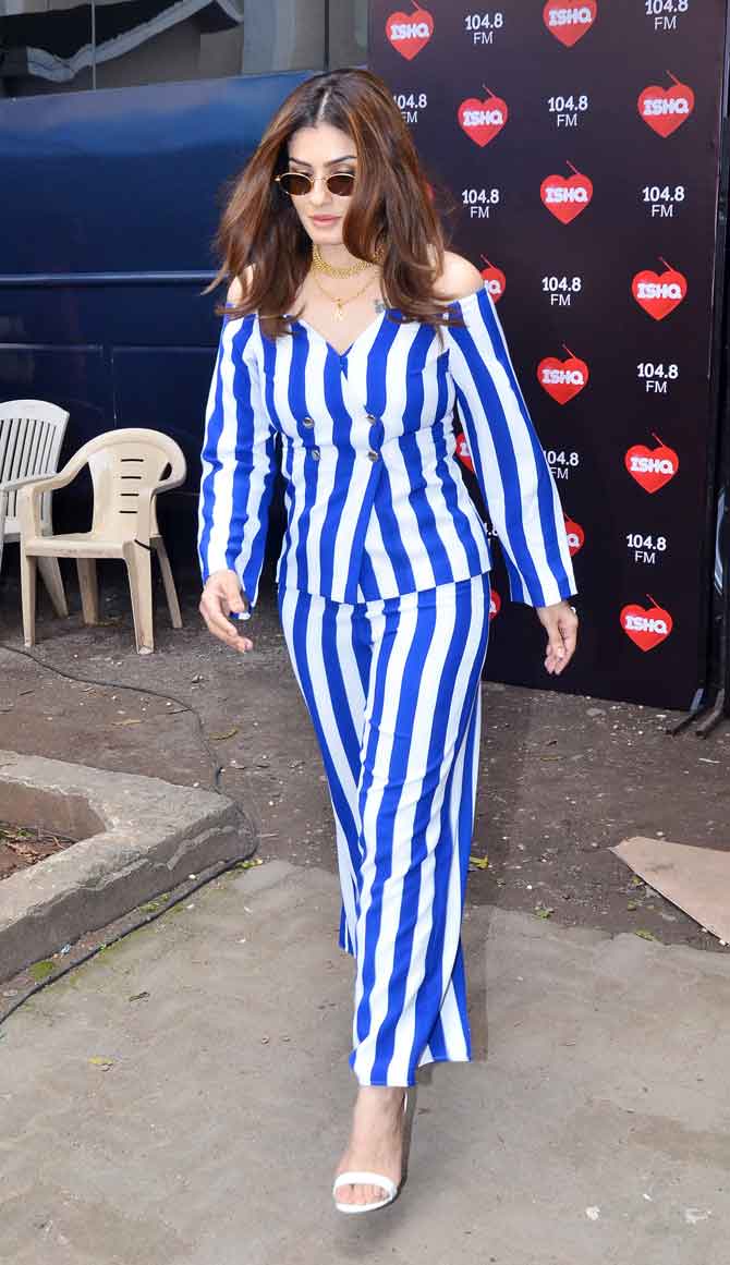 Raveena Tandon was also clicked at Mehboob Studio in Bandra. The pretty actress opted for a striped white and blue co-ord set for her shoot. 