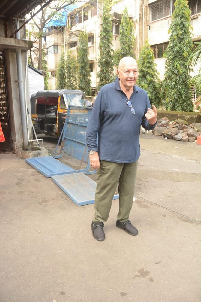 Prem Chopra cast his vote along with his wife at St.Anne's high school in Bandra. Pic/Prem Chopra