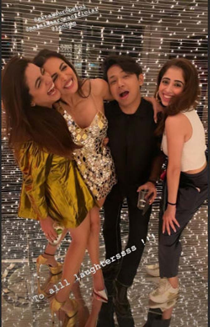 This year, Malaika Arora decided to be in the city and celebrate her special day with her family and her friends in the industry.
In picture: Malaika Arora with her team.