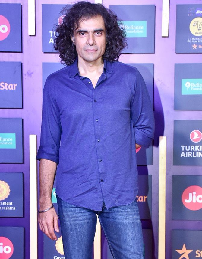 Filmmaker Imtiaz Ali also attended the closing ceremony of Jio MAMI 21st Mumbai Film Festival with Star at a 5-star hotel in Juhu.