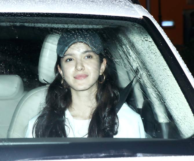 Shanaya Kapoor showed off her casual side at the special screening of Akshay Kumar, Riteish Deshmukh-starrer Housefull 4.
