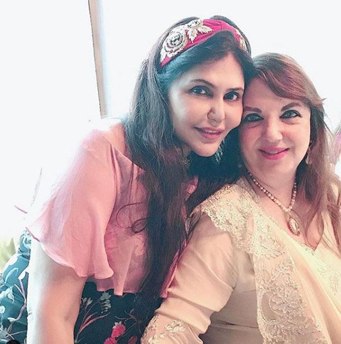Nisha Jamvwal is an architect, couturier, luxury consultant, contemporary Indian art curator, author, columnist and a celebrity host.