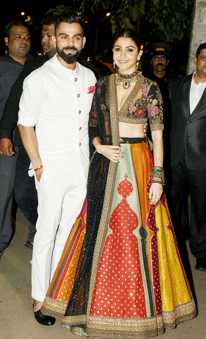 Virat Anushka Zaheer Sagarika Bhajji Geeta at Big B s Diwali bash