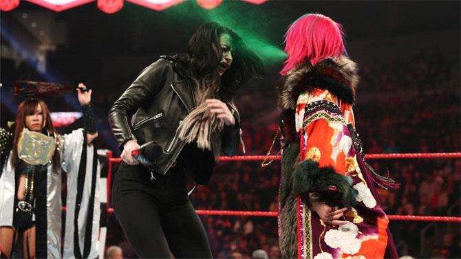 Paige, who was handling The Kabuki Warriors was in for a shock when Asuka sprayed the Green Mist on her