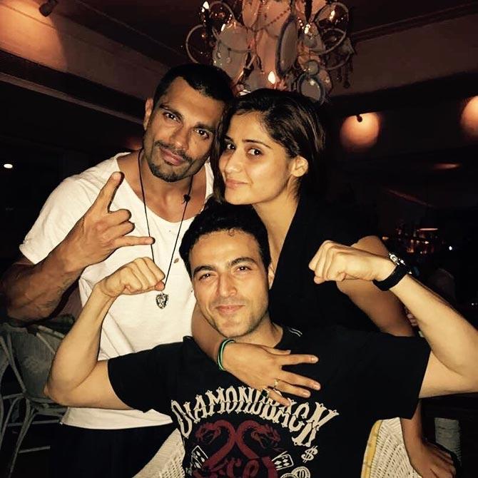 Pictured here with Karan Singh Grover and Ayaz Khan, who Arti considers her besties. In fact, Arti Singh dated Ayaz Khan for quite a while before the couple parted ways. In an old interview, Arti had said, 