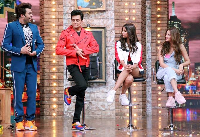 Ever since the fun-filled trailer has released, Housefull 4 is no less than a laughter riot with utmost chaos and confusion at its peak.
In picture: Riteish Deshmukh carried out an act to entertain the audience on the sets of the game show.