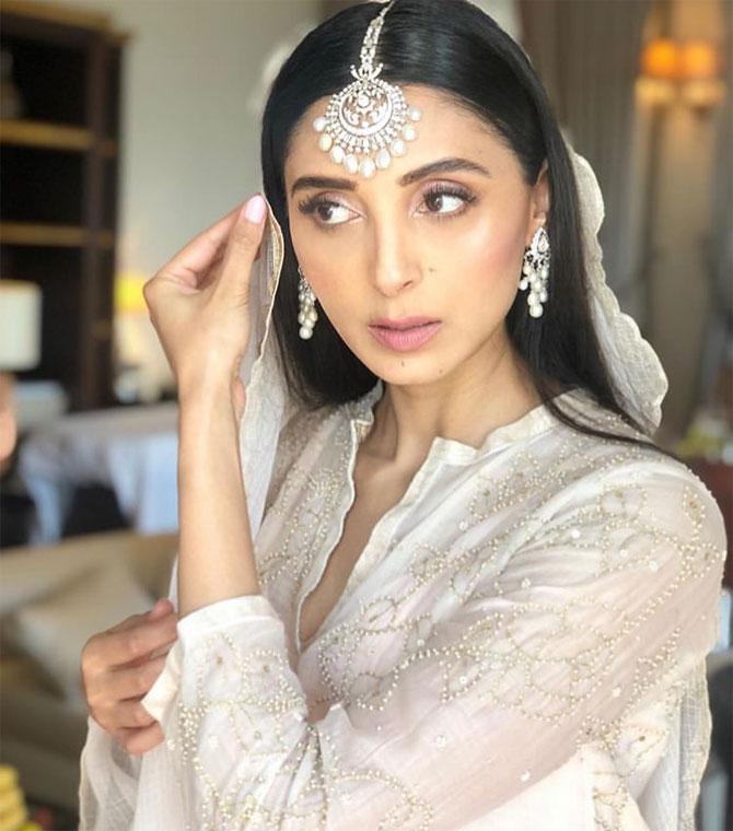 Pernia Qureshi wowed the social media with pictures of her bridal shower, for which she collaborated with online wedding planner portal. The bridal shower was more a day-out for Pernia Qureshi with her bridesmaids