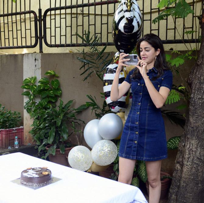 She also cut a cake in the presence of her media and fans who had gathered at her residence. Ananya, who is the elder daughter of Chunky Panday, debuted with Student of the Year 2, and since then has established a solid fan following.