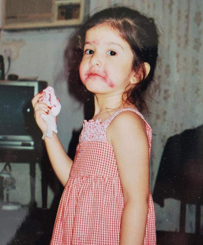 Shanaya also has a younger brother, Jahaan Kapoor. Besides Jahaan, Shanaya is cousin to Janhvi, Khushi, Arjun, Anshula, Sonam, Rhea and Harshvardhan Kapoor. 