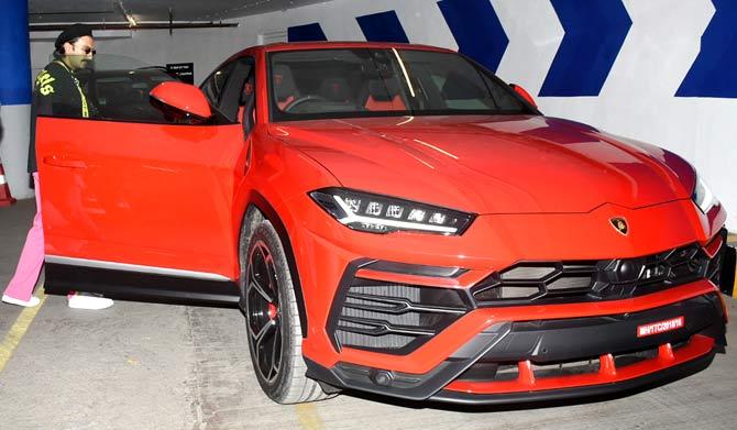 Automobile enthusiasts and experts in the field of swanky cars say the Urus is the world's first Super Sport Utility Vehicle - an SSUV, if you please.
In picture: Ranveer Singh spotted with his new car in Lower Parel.