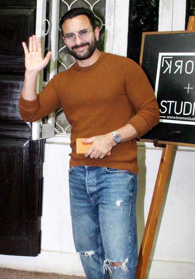 Speaking of good looks, here's presenting Saif Ali Khan. The Sacred Games actor was clicked at a studio in Bandra. On this occasion, he opted for a brown full-sleeved t-shirt and ripped jeans.
