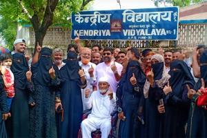 102-year-old takes break from hospital to exercise his vote in Pune