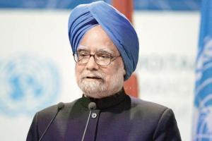  Manmohan Singh: No hope of reaching USD 5 trillion economy target