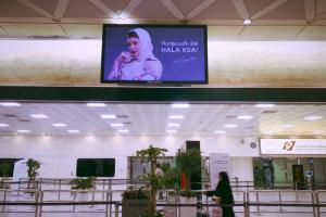 Jacqueline becomes first female celeb to get visibility at KSA airport
