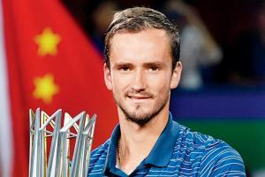 Daniil Medvedev claims his fourth trophy of the year