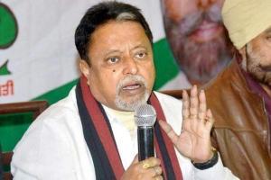 Mukul Roy on Governor's insult: West Bengal govt should apologise