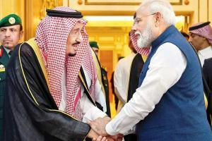 In Saudi Arabia, Narendra Modi invites firms to invest in energy sector